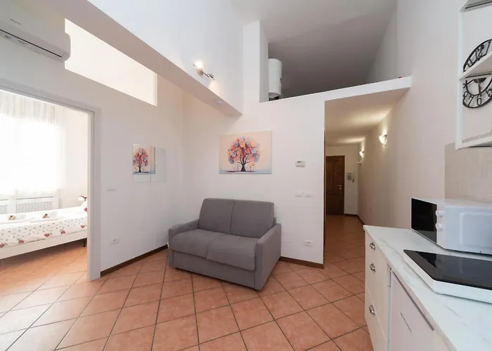 Apartment Giada 103 - By The Train Station Florenz